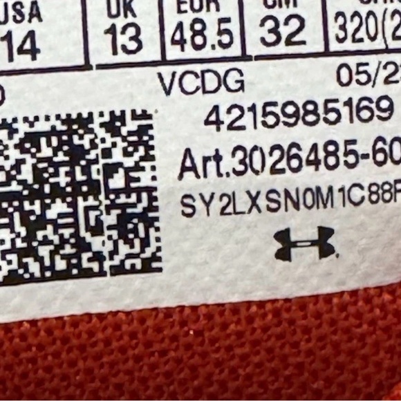 Under Armour highlight hammer MC red/white football cleats Sz 14 men\'s